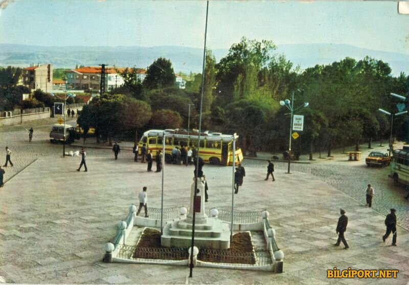 Cumhuriyet Meydanı - 54.jpg