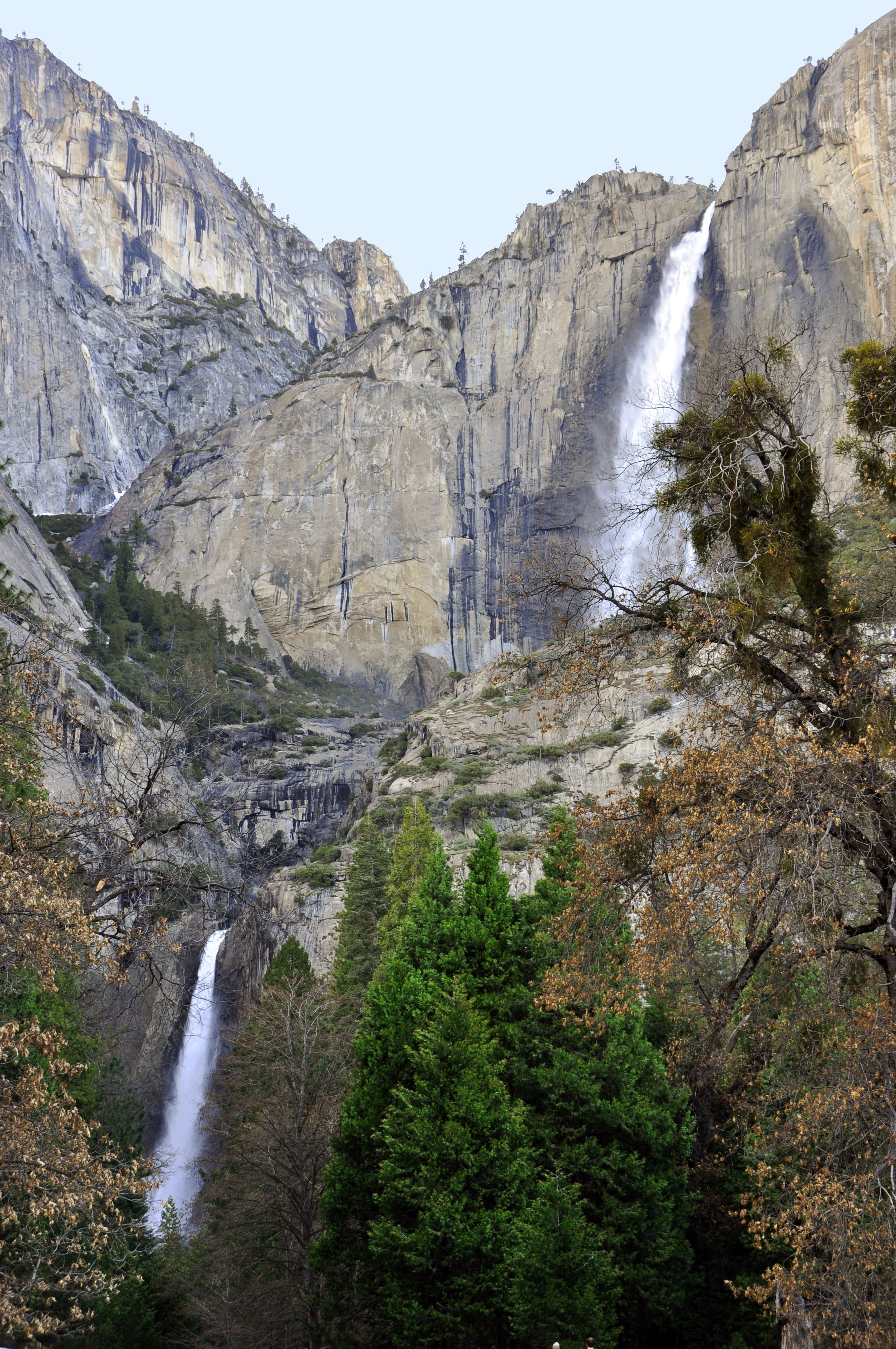 Yosemite Şelalesi